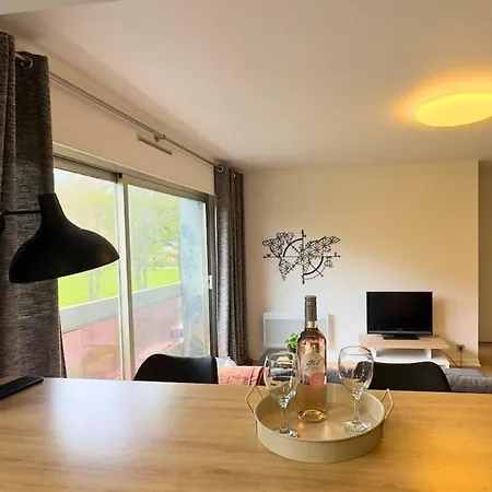 Cote Remparts, Central, Face A La Vieille & Parking Prive Gratuit Apartament Boulogne-sur-Mer