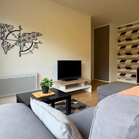 Cote Remparts, Central, Face A La Vieille & Parking Prive Gratuit