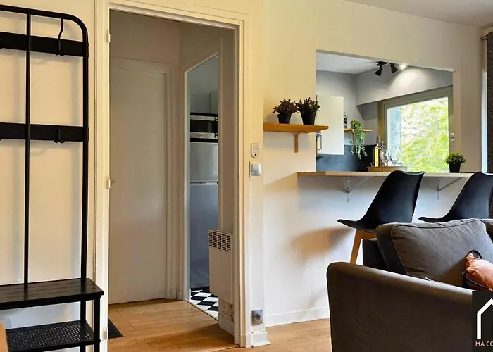 Cote Remparts, Central, Face A La Vieille & Parking Prive Gratuit *