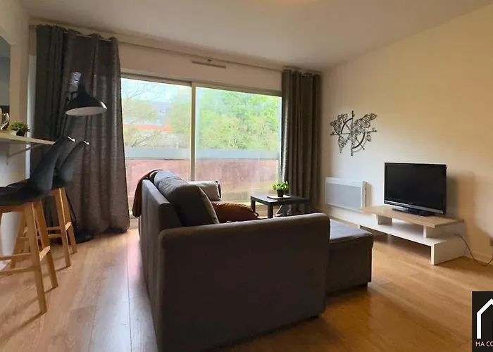 Cote Remparts, Central, Face A La Vieille & Parking Prive Gratuit