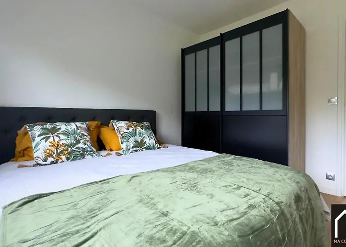 Cote Remparts, Central, Face A La Vieille & Parking Prive Gratuit Appartement