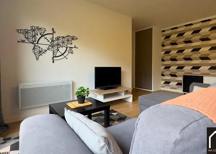 Cote Remparts, Central, Face A La Vieille & Parking Prive Gratuit